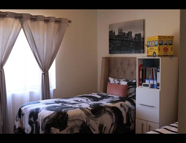 4 BEDROOM HOUSE FOR SALE IN KINGSWOOD